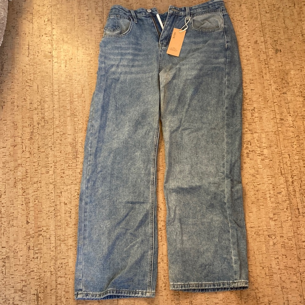 Women’s straight leg jeans size large